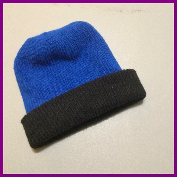Convertable Beanie - Picture 4 of 5